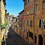Cozy In The Heart Of Daire Siena